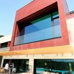 ventanas pvc grandes vivienda moderna